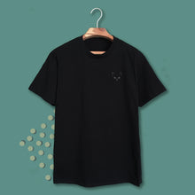 Load image into Gallery viewer, 002 . minimal face. mini . black tee