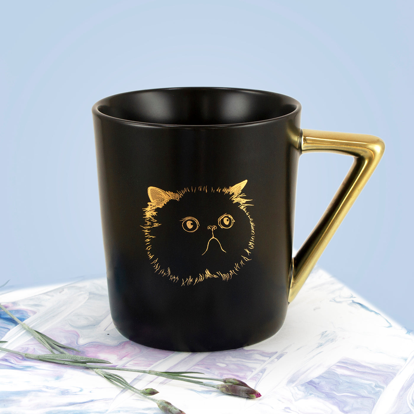 010. Persian Cat . mug . black